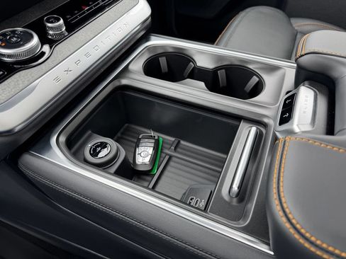 New 2026 Ford Expedition Tremor AWD/4WD image 25
