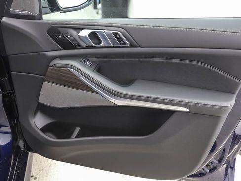 New 2026 BMW X5 xDrive40i w/ M Sport Package image 28