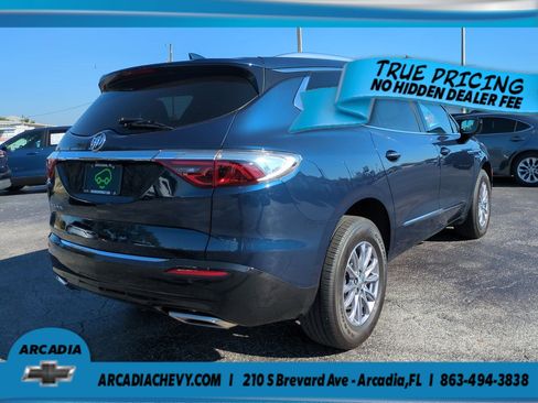 Certified 2023 Buick Enclave Essence FWD image 4