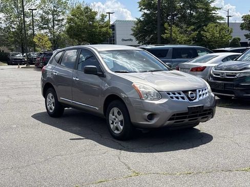 Used 2012 Nissan Rogue S FWD image 1