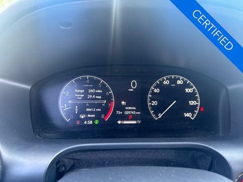 Used 2025 Honda HR-V LX image 17
