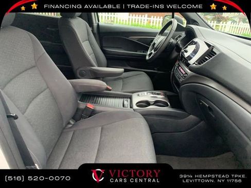 Used 2021 Honda Passport Sport image 15