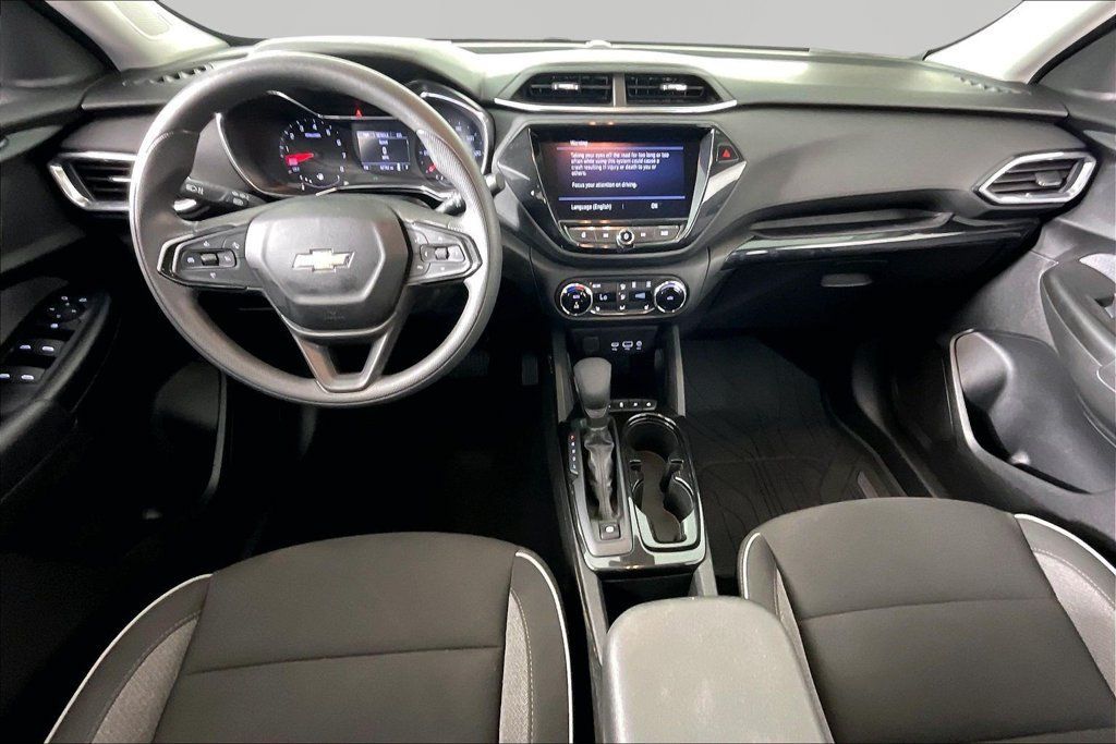 Used 2023 Chevrolet TrailBlazer LT w/ Convenience Package FWD image 7