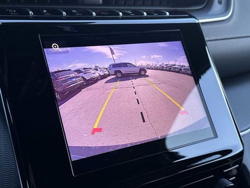 New 2025 Jeep Grand Cherokee Laredo X image 22