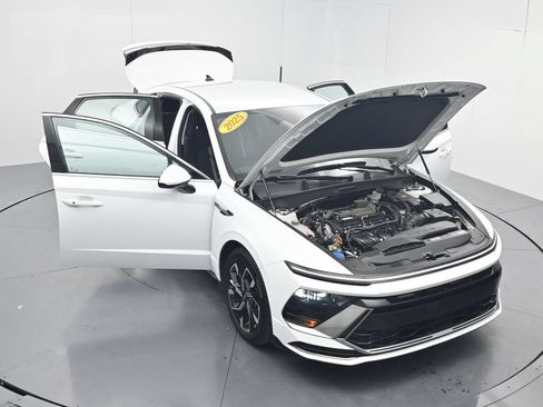 Used 2025 Hyundai Sonata SEL FWD image 50
