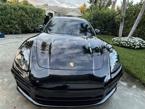 Used 2025 Porsche Panamera image 4
