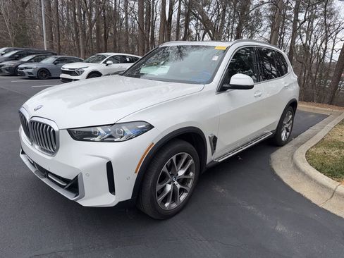 Used 2024 BMW X5 xDrive40i image 12