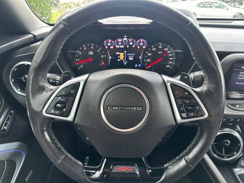 Used 2020 Chevrolet Camaro SS RWD image 10