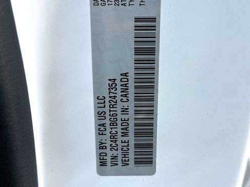 New 2026 Chrysler Pacifica Select image 22