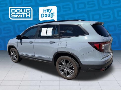 Used 2022 Honda Pilot Sport image 3
