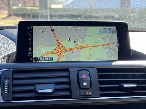 Used 2016 BMW M235i Convertible image 24