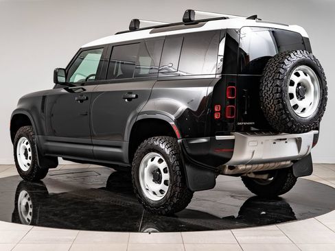 Used 2023 Land Rover Defender 110 S AWD/4WD image 6