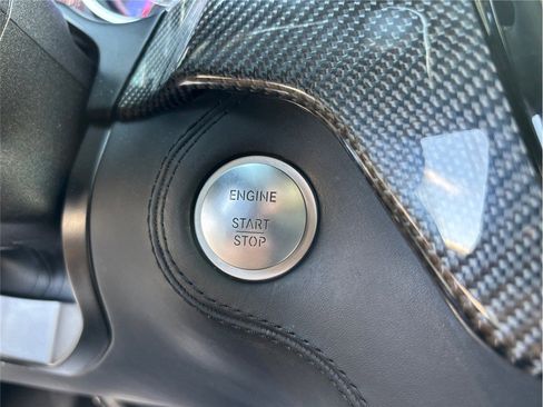 Used 2017 Mercedes-Benz GLE 63 AMG S image 32