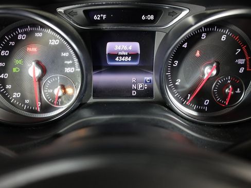 Used 2019 Mercedes-Benz GLA 250 GLA 250 image 16