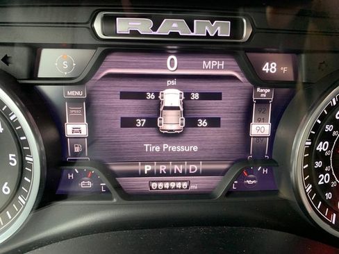 Used 2022 RAM 1500 Big Horn image 25