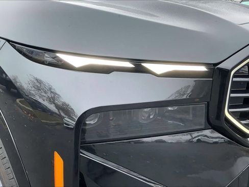 Used 2025 BMW XM image 29