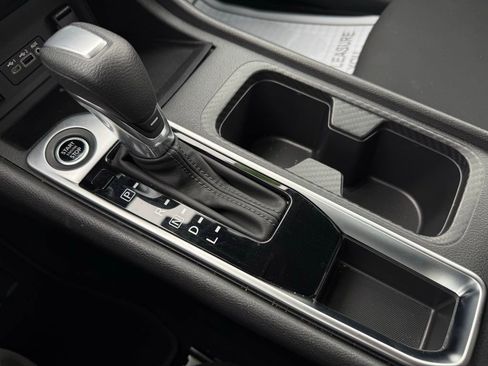 Used 2025 Nissan Sentra SV w/ All-Weather Package image 26