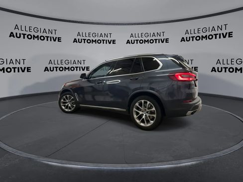 Used 2022 BMW X5 sDrive40i w/ Premium Package RWD image 7