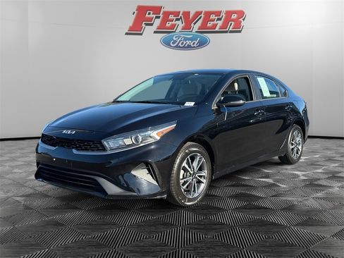 Used 2023 Kia Forte LXS w/ LXS Technology Package image 1