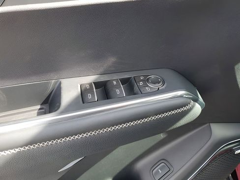 New 2026 GMC Acadia Denali w/ Super Cruise Package image 28