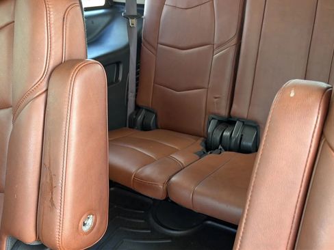 Used 2016 Cadillac Escalade Premium AWD/4WD image 48