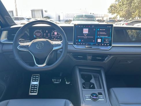 New 2026 Volkswagen Tiguan SE R-Line image 51