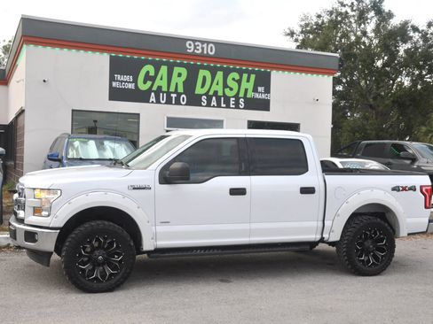 Used 2017 Ford F150 XLT AWD/4WD image 8