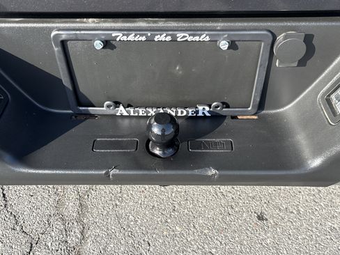 Used 2020 Ford F150 XLT image 6