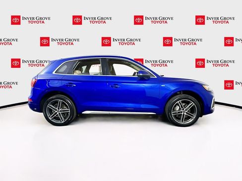 Used 2023 Audi Q5 e Premium Plus image 5