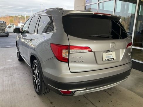 Used 2022 Honda Pilot Touring image 24