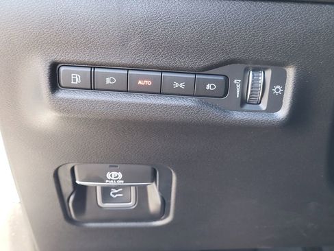 New 2026 Jeep Cherokee Limited image 26