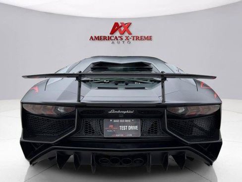 Used 2017 Lamborghini Aventador LP 750-4 Superveloce AWD/4WD image 5