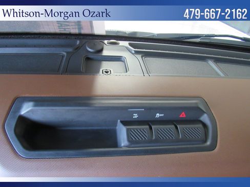 Used 2024 Ford Bronco Outer Banks AWD/4WD image 40
