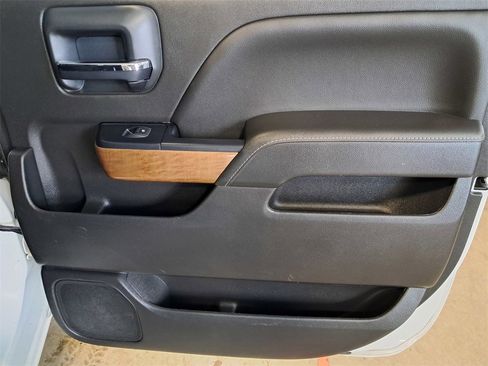 Used 2018 Chevrolet Silverado 1500 LTZ w/ Sport Package image 15