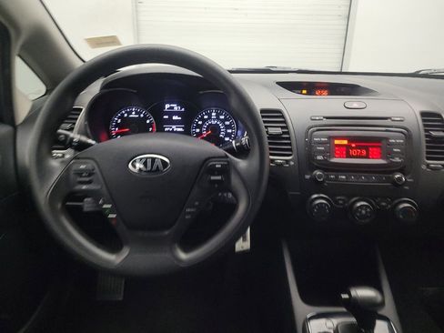Used 2017 Kia Forte LX image 22