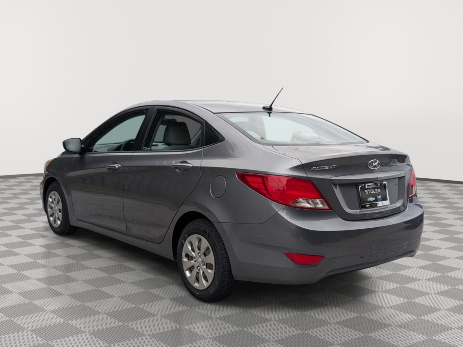 Used 2016 Hyundai Accent SE w/ Option Group 02 FWD image 3