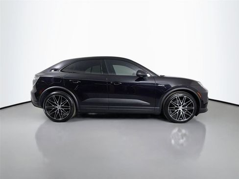 Certified 2026 Porsche Macan Electric RWD image 8