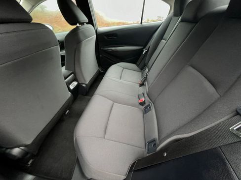 Used 2025 Toyota Corolla LE image 25