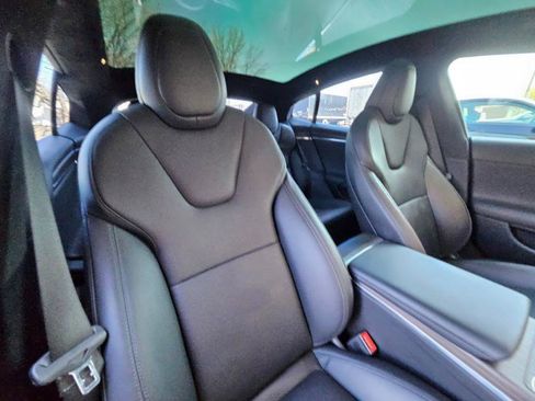 Used 2022 Tesla Model S AWD image 56