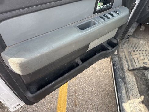Used 2014 Ford F150 XLT AWD/4WD image 13