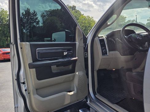 Used 2018 RAM 1500 Big Horn AWD/4WD image 11