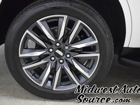 Used 2022 Cadillac Escalade Sport image 9