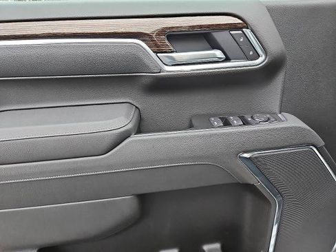 New 2026 GMC Sierra 1500 Elevation image 10