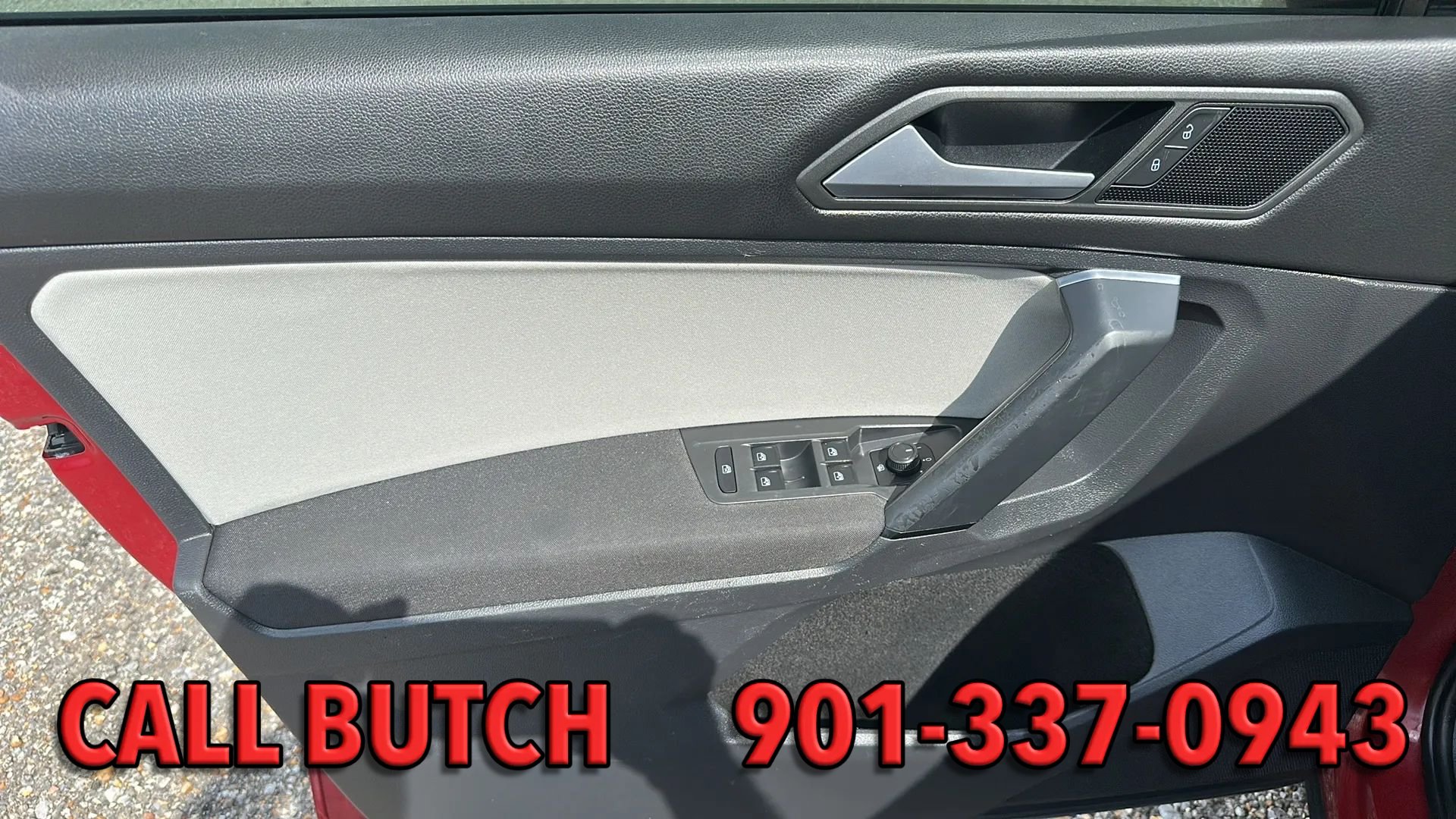 Used 2019 Volkswagen Tiguan S w/ Driver Assistance Package FWD image 9
