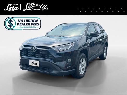 Used 2020 Toyota RAV4 XLE w/ Convenience Package AWD/4WD image 1