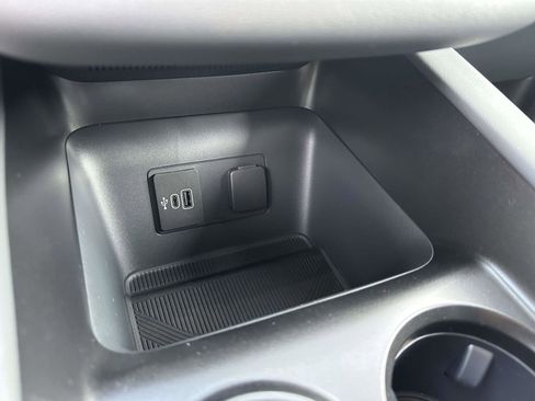 New 2026 Ford Explorer Active image 19