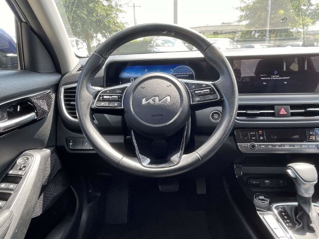 Certified 2024 Kia Seltos EX FWD image 12