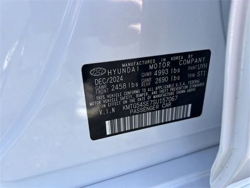 Used 2025 Genesis G70 3.3T Advanced image 36