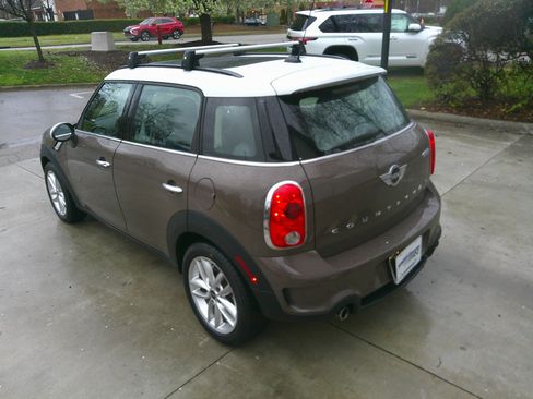 Used 2013 MINI Cooper Countryman S image 9