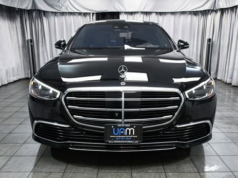 Used 2024 Mercedes-Benz S 580 4MATIC Sedan image 2